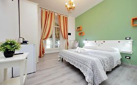 Lucky Holiday Rooms